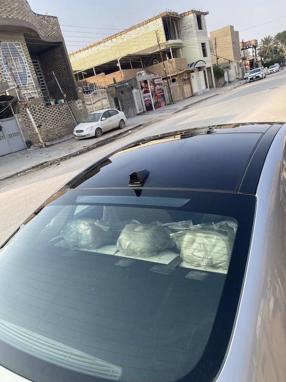 Hyundai Sonata Sel 2023 Silver 2.5L 4 vin:  السعر 175
سوناتا  موديل  2023  SEL فول مواصفات

ماشي 50 الف 

جميع الايرباكات سليمة 

محرك :  2500  

مرقمة أربيل هزة وفحص وترقيم جديد

السيارة ضررها ربع البنيد فقط

جميع القطع بلادية مال سيارة بدون ايرباك 

البنيد معمر نفسة 

وجتي  من امريكا بيها جاملخ مصبوخ كلير الخلفي جهة الصدر  

مواصفات ..

حجم المحرك  2500 

بنوراما 

بصمة تشغيل + البوب بصمة + تشغيل عن بعد 

رادار امامي خلفي جانبي

تبريد قطعتين

دشبول الكتروني مع شاشة كبيرة

شحن مبايل واير ليس 

كشن السايق كهربائي 

داخل السياره لونين بيجي واسود

شاشة تدعم كار بلي وGps

اشاير مري 

مانع تصادم خلفي جانبي امامي

تحديد مسار قيادة آليه

فول تحكم استيرن جهتين

كروز سرعة  

مانع انزلاق

اوتو هولد

أنضمة قيادة 

لد امامي نهاري 

بك لايت لد 

تحديد مسار قيادة آليه 

تبريد بيانو منفصل شاشة       السعر 175 

  مكان السياره نجف***********
