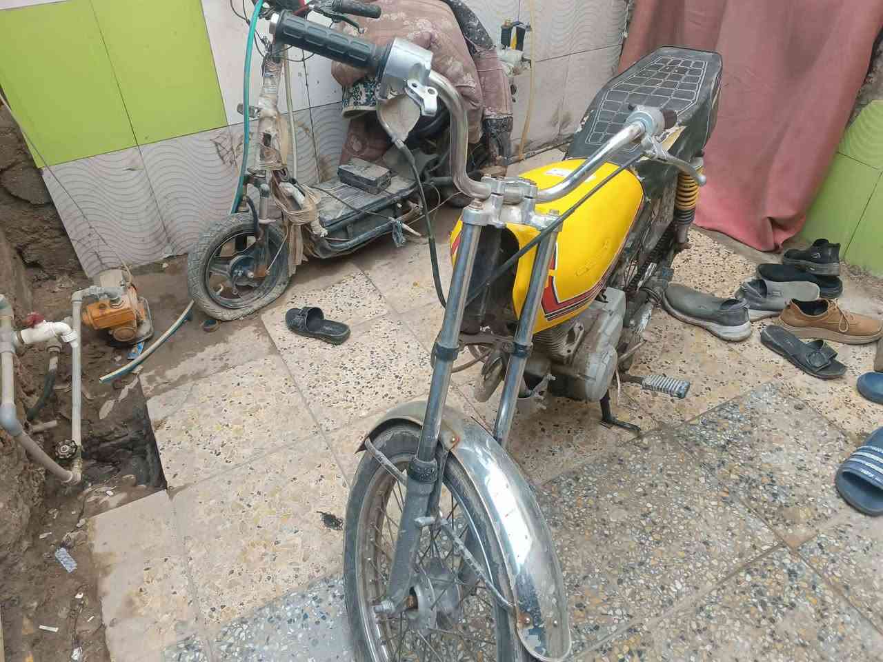 دراجة كير للبيع كلك كلك بدون اوراق الدراجة كفالة عشائريا السعر 300 وبيه مجال قليل ناصرية مركز ***********
