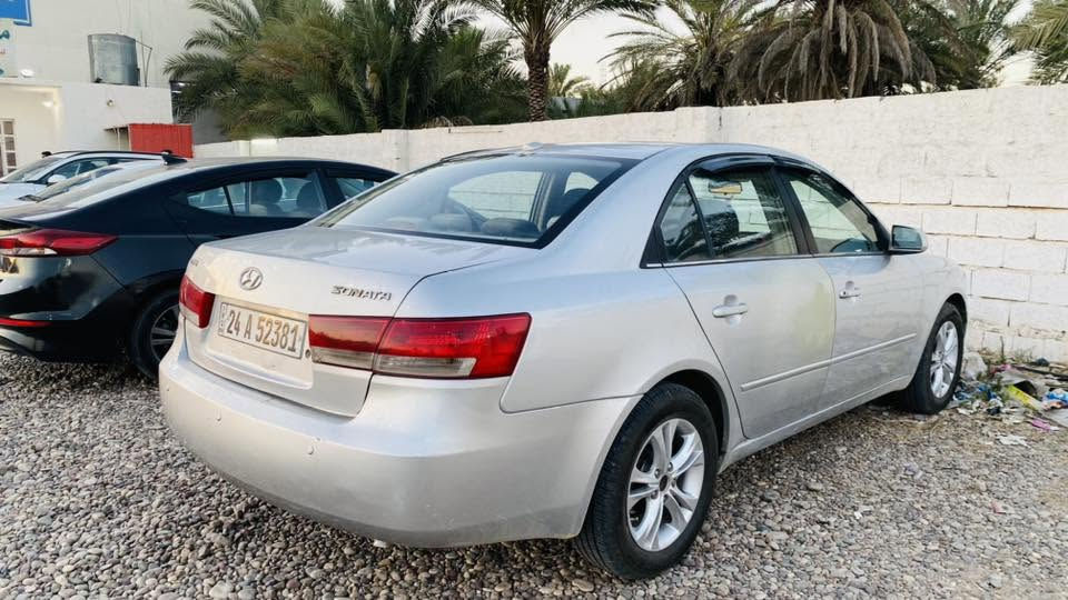 يتوفر لدى معرض حمو لتجارة السيارات
للبيع  للبيع
سوناتا امريكي
موديل 2008
رقم دهوك
صبغ باب وجاملغ امامي
كير ومحرك شرط الفحص
جاهزة من كلشي
تبريد ثلج
مكينة 2400
السعر 82 💵وبيها مجال للشراي
للأستفسار:الاتصال بالرقم التالي/
*********** 📱
او مراسلتنا على الخاص 
واتس آب✅
ماسنجر✉️
#موقعنا_العلم_الشارع_الرئيسي_قرب_الحي_الصناعي📍
