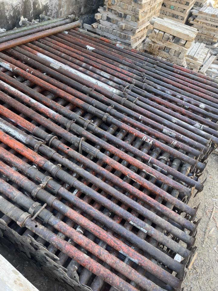 السلام عليكم جكات عجمان الإماراتي الأصلي للبيع العدد 300المكان الحله ***********
