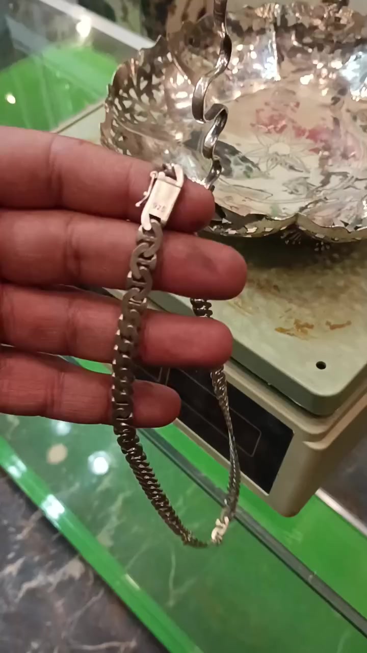 بيع وشراء الفضيات التحف والكسر


**إذا كنت صاحب هذا الإعلان وتريد حذفه لأي سبب، رجاءا أرسل رسالة إلى الدعم الفني**