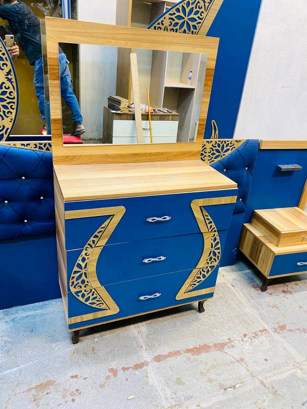 🇹🇷 غرفة تركية فخمة ✨
🛋️ تتكون من 5 قطع
😍 نظام سلايت عصري ومرتب
💵 السعر: 375فقط
🚚 التوصيل والشد داخل بغداد مجاناً
📦 ولجميع المحافظات بأسعار مناسبة