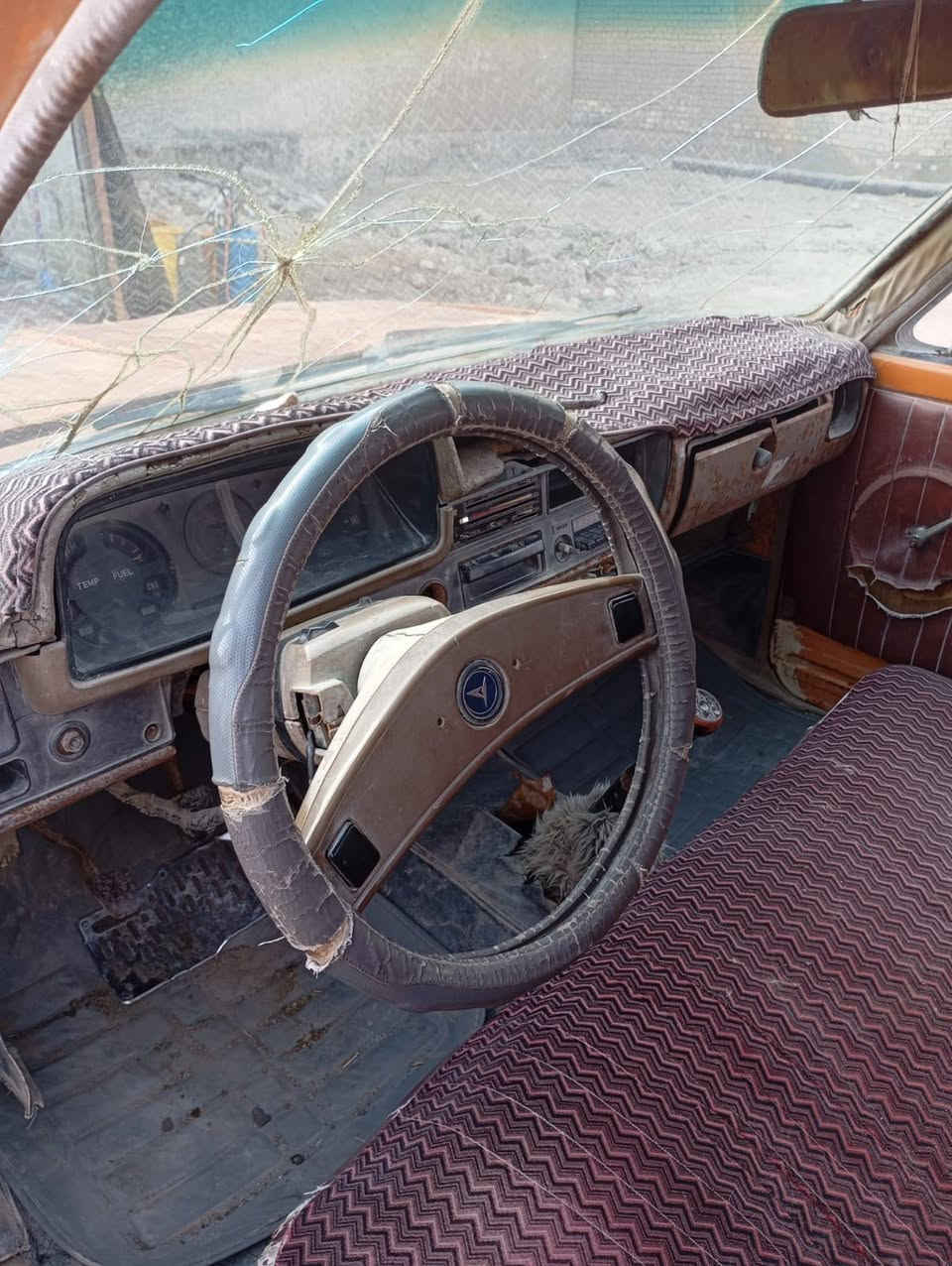 سلام عليكم بيكم موديل 85 سنويه لل29 مداور مباشر مكينه وكير وحداده وتخم تاير جدد سعرها 20 وبيها مجال مكان ناصرية مركز للاتصال *********** ملاحضه مكلف بالنشر اتصل ع رقم
