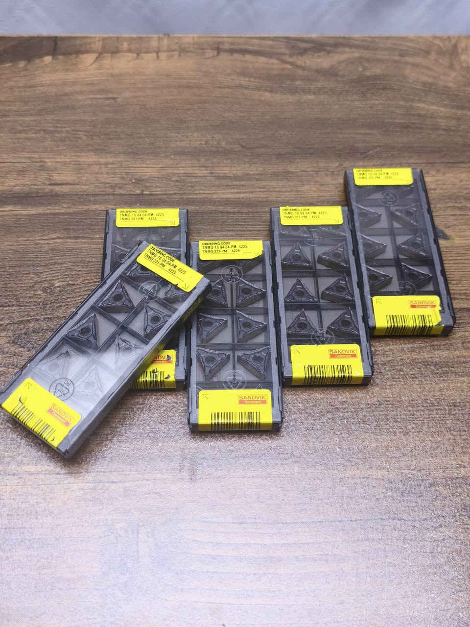 السلام عليكم
 شغلات مال تورنة او فريزة ما اعرف 
سعر القطعة 7


**إذا كنت صاحب هذا الإعلان وتريد حذفه لأي سبب، رجاءا أرسل رسالة إلى الدعم الفني**