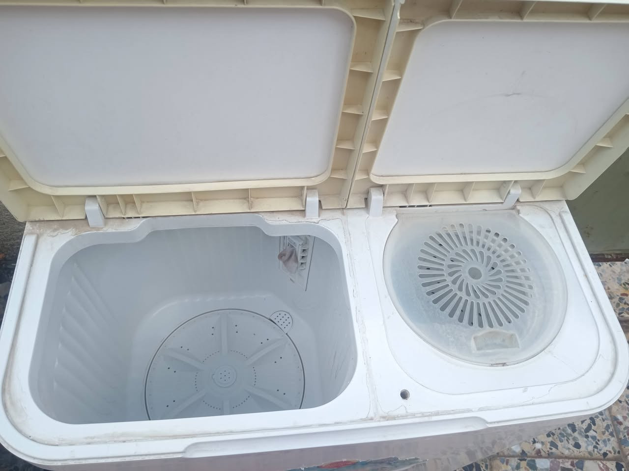 طباخ مصري نيوفرسال نظيف كلش وكلة شغال ب200
وغسالة اخت الجديدة ب80 مكانه كريعات واكو توصيل بكروة


**إذا كنت صاحب هذا الإعلان وتريد حذفه لأي سبب، رجاءا أرسل رسالة إلى الدعم الفني**