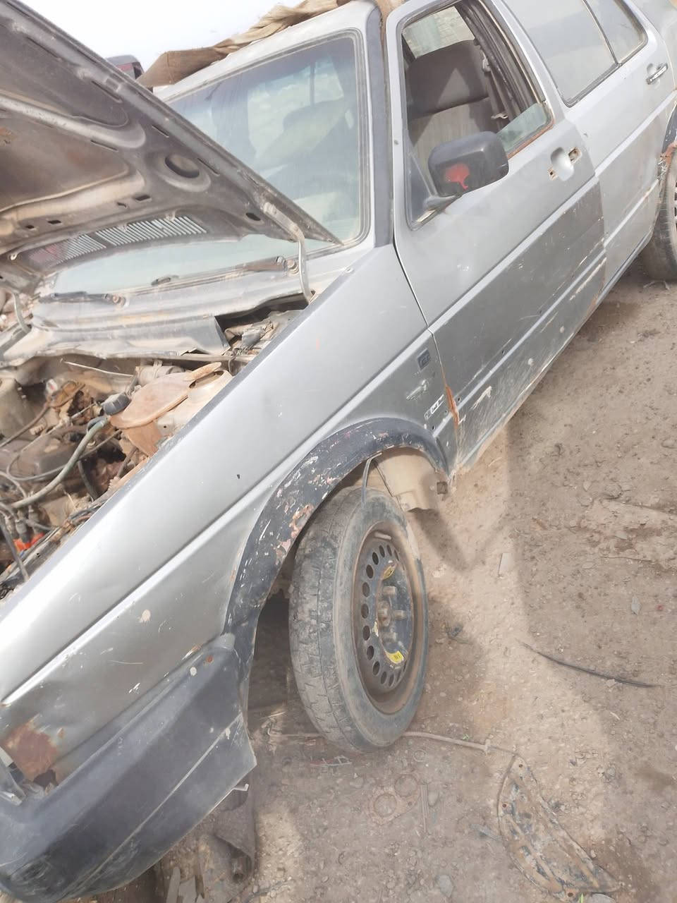 كولف تفصيخ شنو تحتاج موجود العنوان ديالى بعقوبة ***********
