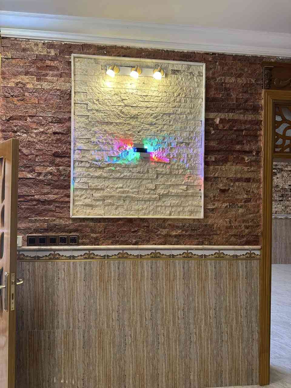📢 إعلان رقم (834)

🏡 فرصة سكنية مميزة في محافظة كربلاء المقدسة 🏡

تعلن شركة الظلال العقارية والمجمعات السكنية عن توفر دار سكني مميز بمواصفات رائعة وموقع هادئ ومطلوب في حي قضاة السلام قرب صندوق الإسكان.

📍 مواصفات العقار:
✅ المساحة الكلية: 300 متر مربع
✅ الواجهة: 15 متر
✅ البناء: طابقان
✅ عدد غرف النوم: 5 غرف نوم
✅ بناء نظيف جداً وجاهز للسكن
✅ سقوف وديكورات حديثة ومرتبة
✅ مستوى تشطيب ممتاز وجودة بناء عالية
✅ العقار فارغ وجاهز للتسليم الفوري

✨ مميزات إضافية:
🔹 موقع سكني مميز وهادئ
🔹 مناسب للعوائل الكبيرة
🔹 جاهز للسكن دون الحاجة إلى أي أعمال إضافية
🔹 إمكانية البيع النقدي أو الاستبدال بعقار آخر

📞 للاستفسار والحجز:
***********
***********
***********

📍 عنوان الشركة:
كربلاء المقدسة – حي الحسين – شارع المصلحة

🌟 الظلال العقارية والمجمعات السكنية
ثقتكم أساس نجاحنا، وخياراتكم تبدأ من هنا.
