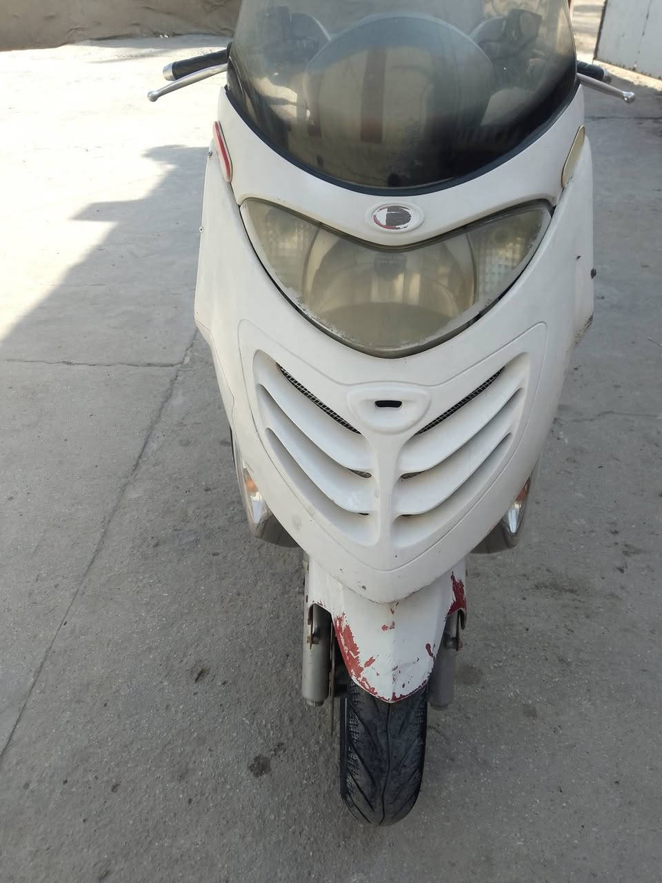 سلام وعليكم دراجه كوموكو للبيع درجه نضيفه  كفاله من كلشي  كهربايات كله شغاله مكاني حله سياحي
رقم ***********
