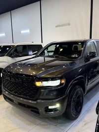 RAM 1500 BIG HORN  رام 1500 بك هورن باب طويل   الموديل :2025  .   العد...