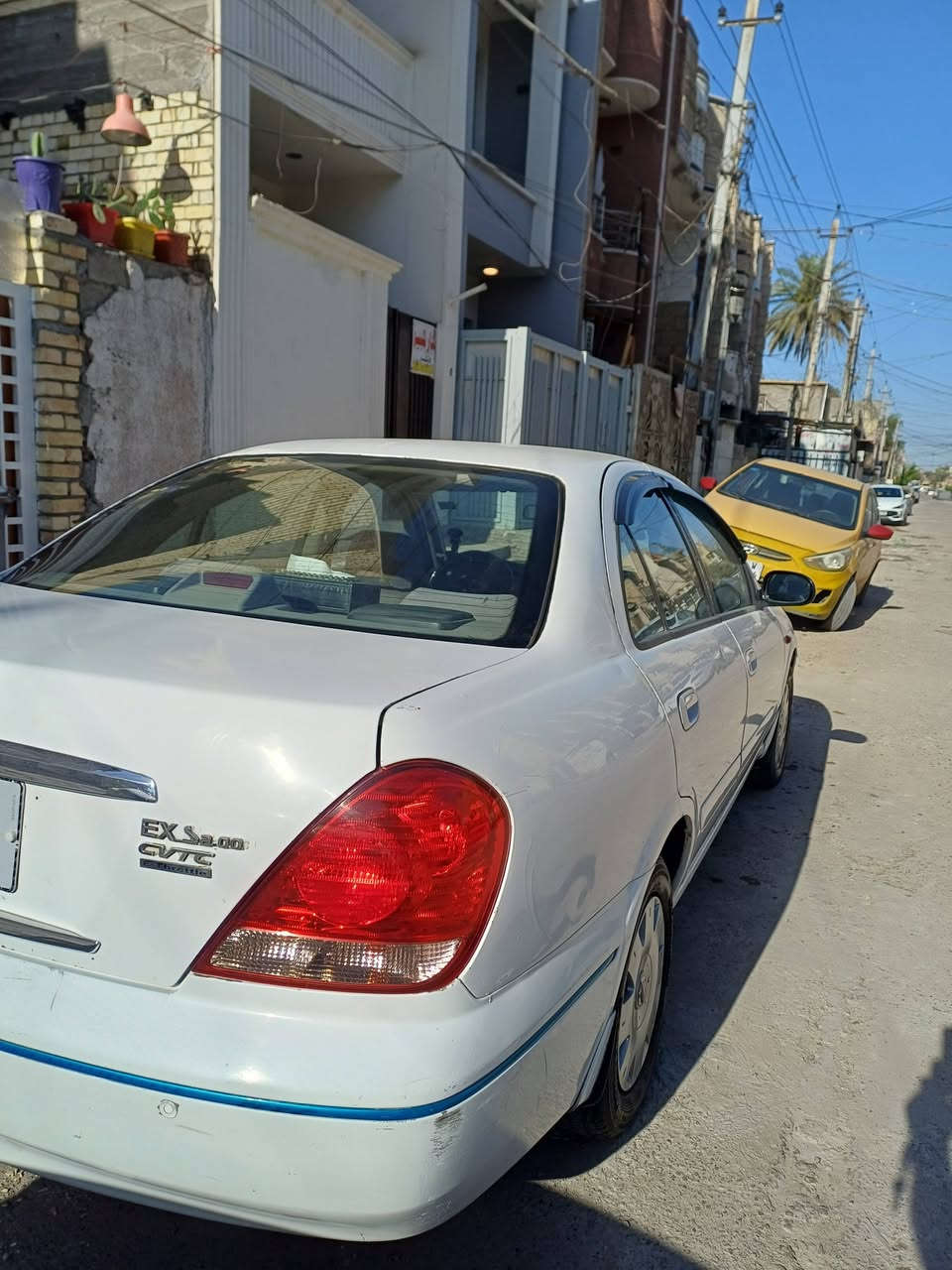 سني ٢٠٠٣ محرك ياباني ١٨٠٠ اسود كير اوتوماتيك حادث جاملغ خلفي ومصبوغه عام جماليه *********** سعر ٧٠

