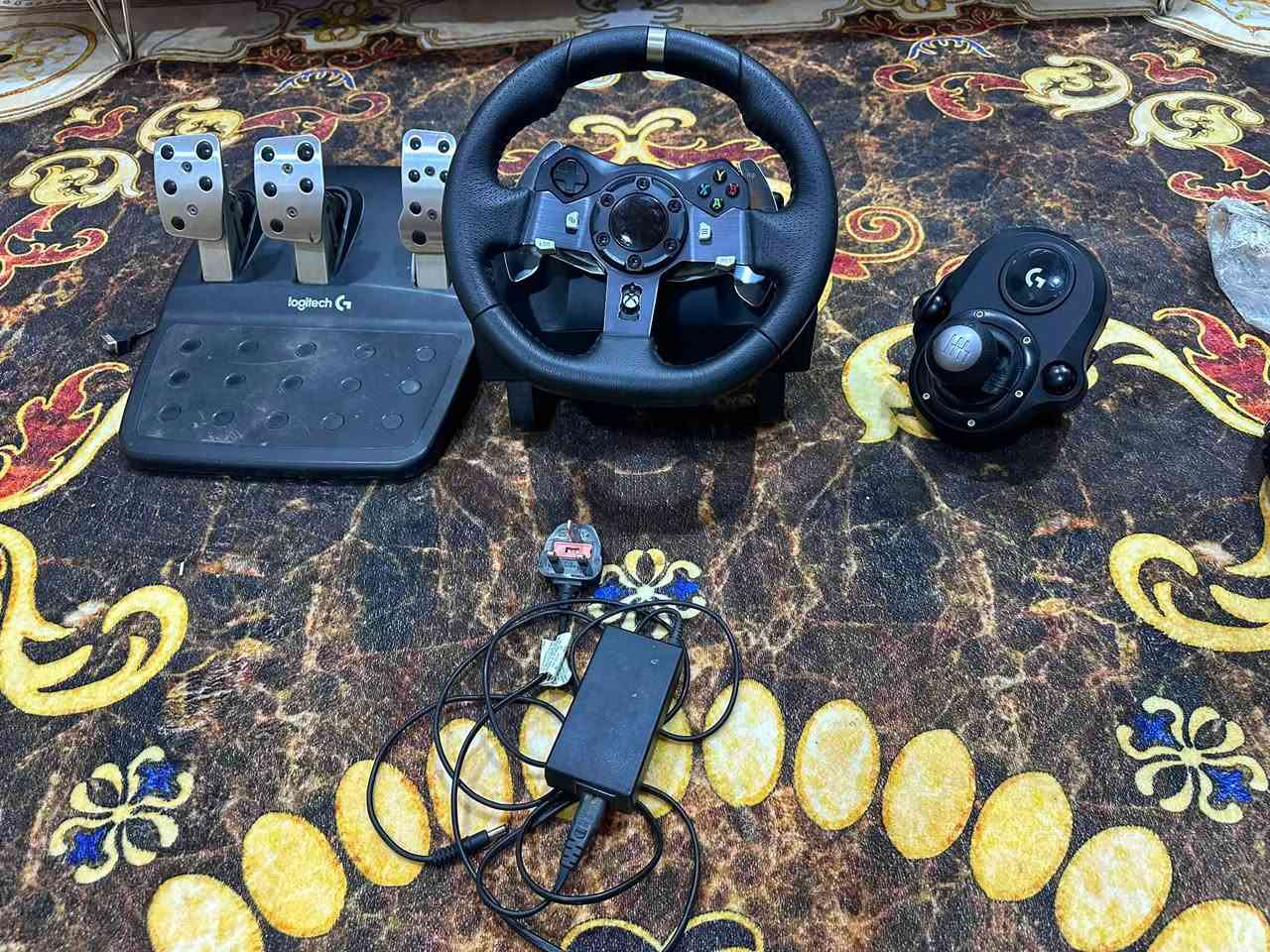 السلام عليكم دركسون لوجتك g920 نضافه 95 شغال 100/100 كامل غراض مع كير سعر 185 رقمي ***********
