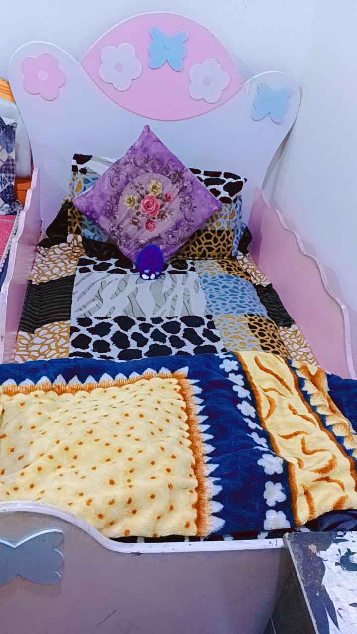 جرابي أطفال عدد 3 لسعر لوحدة 30 الف مكاني لجزيرة لحوطة رقمي للتواصل *********** شط العرب, البصرة
