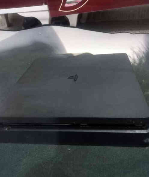 بلي فور مهكر بدون كارتون كامل هوه وملحقاته ويدات ثنين سعر ٢٥٠ بغداد الحريه رقمي ***********
