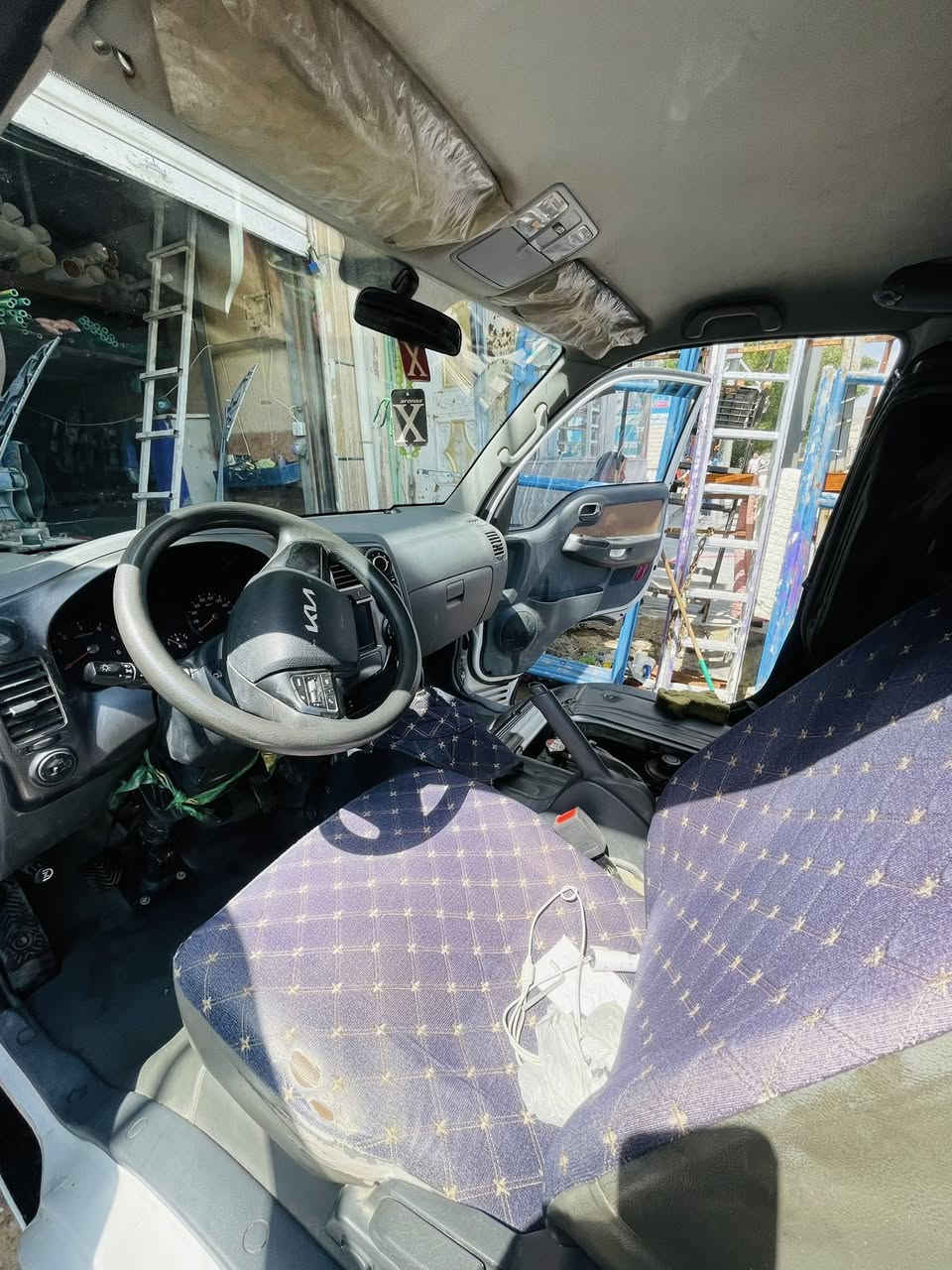 كيه البيع موديل 23نثيه شاصي ومحرك وكير عله شرط كامل رقم السياره بغداد تحويل امباشر العنوان بغداد لشعب رقم التواصل ***********
