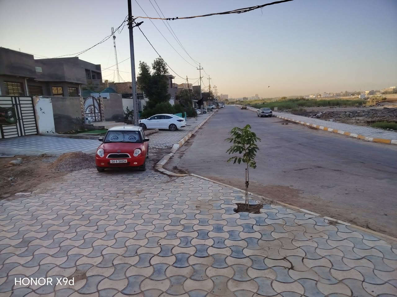 🔥 للبيع قطعة أرض 🔥
📍 حي الفرات - منطقة البو خليفة
📏 المساحة: 200 متر
🌿 سند: زراعي 25
🌅 الموقع: يم الشط مباشرة
🚗 تبعد عن الشارع 40 متر فقط

📞 للاتصال أو واتساب:
***********
