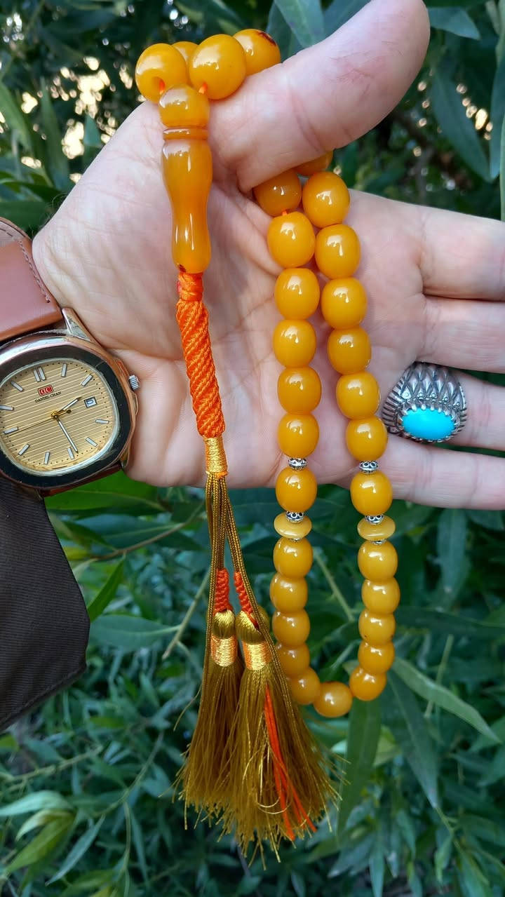 سلام عليكم
الى كل الاعضاء المحترمين سندلوس المانيه قديمه خراطه جيكيه نوادر ثقب اوثقب الشاهد شفره اونفره وجه بومه قطعه ملكيه والله احله من الصوره لون مميز نظافه اكثر ٩٥ بل ميه الوزن ٥٠ غرام الحجم ١٢ على ١٢  بيظه حمام السعر عام  ٢٢٥ الف عراقي للاستفسار موجود خاص اوالاتصال على الرقم ***********يوجد وتساب لعيون عشاق الجيكي القديم القديم القديم
