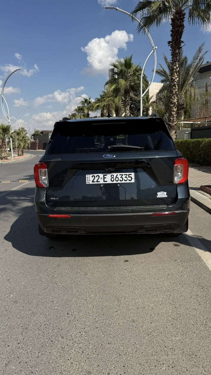 رمضان كريم اخوان
بيع سريع ،، بيع سريع ،، 

🔥 Ford Explorer XLT 2022

💰 السعر: 235 قابل للتفاوض

📍 الموقع: أربيل – مرقمة أربيل

📞 للاتصال: ***********

 السيارة بحالة ممتازة جدا جداً

 فقط شبر بارد بالباب الخلفي للسائق وشبر بالباب 

الأمامي جنب السائق

بچم كبس 

 رقم الشاصي 1FMSK7DH5NGB45430

تتم فحصها بشكل شهري وتبديل الدهن في شركة القاصد  ( فورد) 

⸻

⚙️ المواصفات الرئيسية:

 محرك 2.3L توربو – 4 سلندر

 المسافة المقطوعة: 69,500 كم

 عدد المقاعد: 7 ركاب

 فئة XLT

⸻

✨ التجهيزات:

 بصمة تشغيل + بصمة أبواب

 كشنات تدفئة

 رادار أمامي (تحديد مسار)

 رادار جانبي (نقاط عمياء)

 تحذير من الاصطدام

 حساسات خلفية + كاميرا

 • Auto Hold

 • Auto Start / Auto Stop

 • هاند بريك بصمة

 • شاشة لمس

 • Android Auto

 • Drive Modes (تحكم وضعيات القيادة)

 • مانع انزلاق + ABS

 • تحكمات ستيرن

 • منافذ USB + AUX

 • وبقية المواصفات المعروفة لفئة XLT
