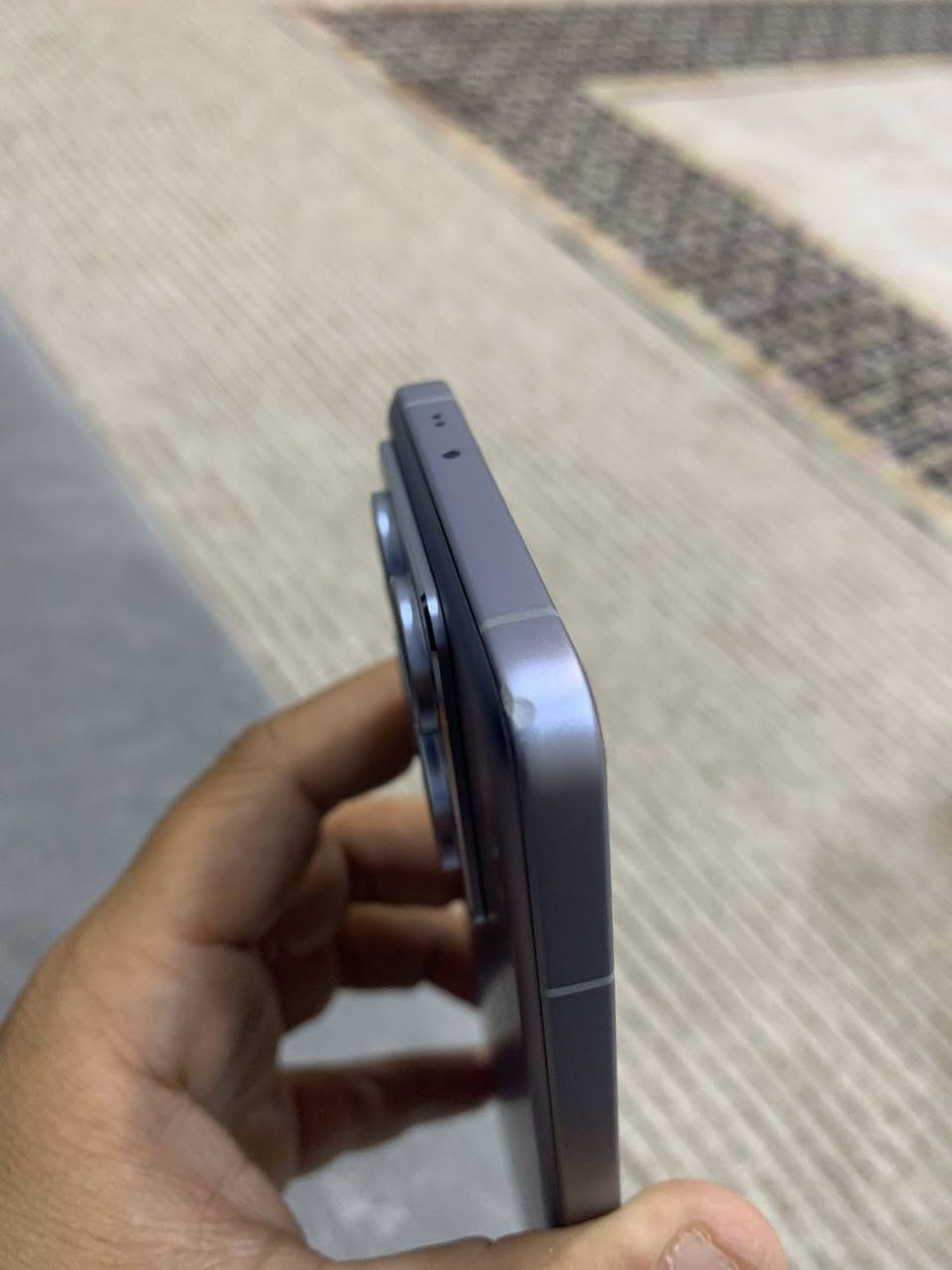 رام 12ی 256 ،،،120وات شەحن  هیج گیشەیەکی نیە ریژەی خاوینی موبایلەکە دیارە لەووینەکان شاشەی وردە شووختی بجووکی هه یە بەدرع دیارنابی کە شووختیشی هه یە پاتری 99یە لەهه ولیرم بی ئەشیایە نرخی 460هه زار أربيل, العراق


**إذا كنت صاحب هذا الإعلان وتريد حذفه لأي سبب، رجاءا أرسل رسالة إلى الدعم الفني**