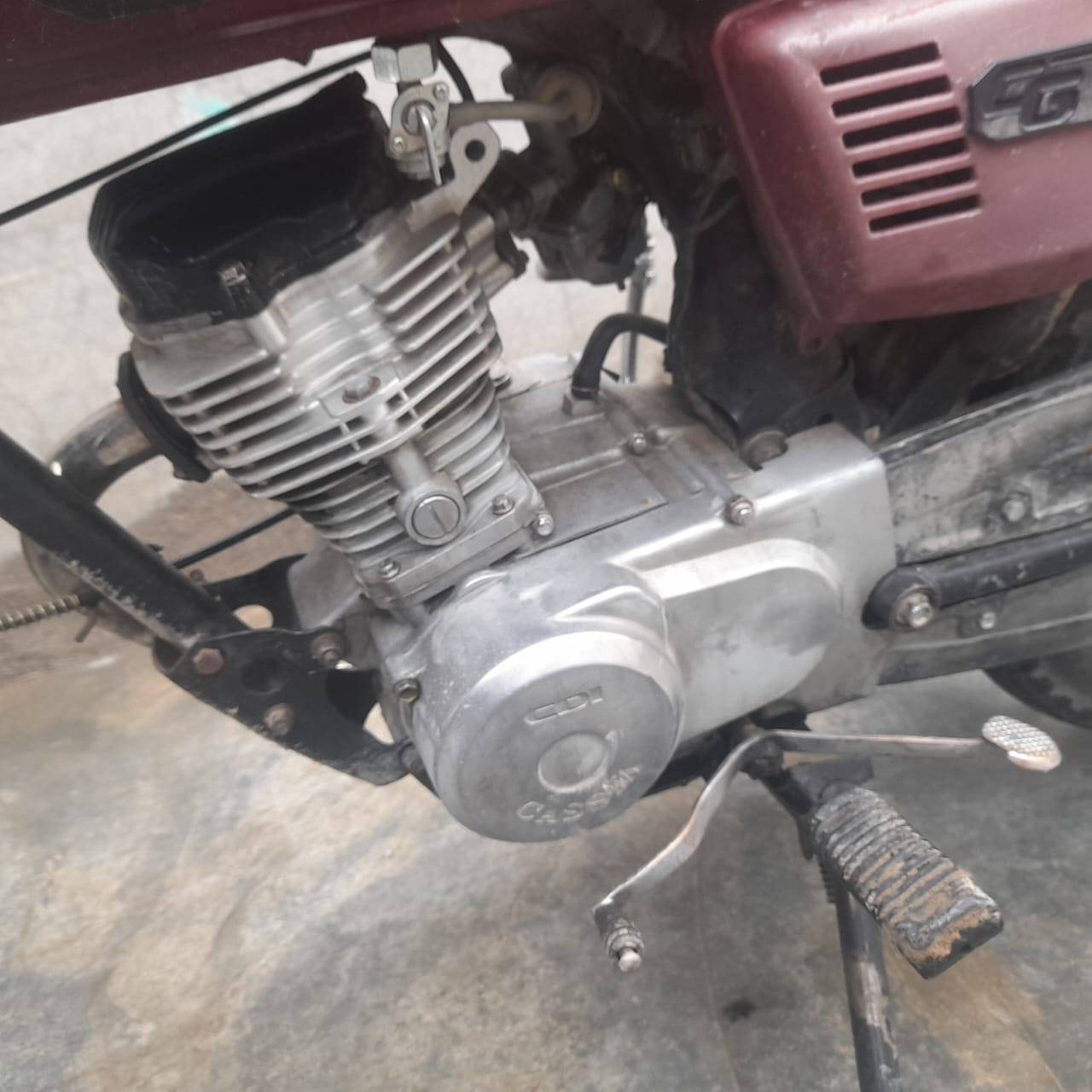 دراجة إيراني موديل 2019 نضافة مثل ما مبين بل صور سعر 300 وبي  مكان ديالى جلولاء شلعة ومعدل فول
مجال الاتصال ***********
