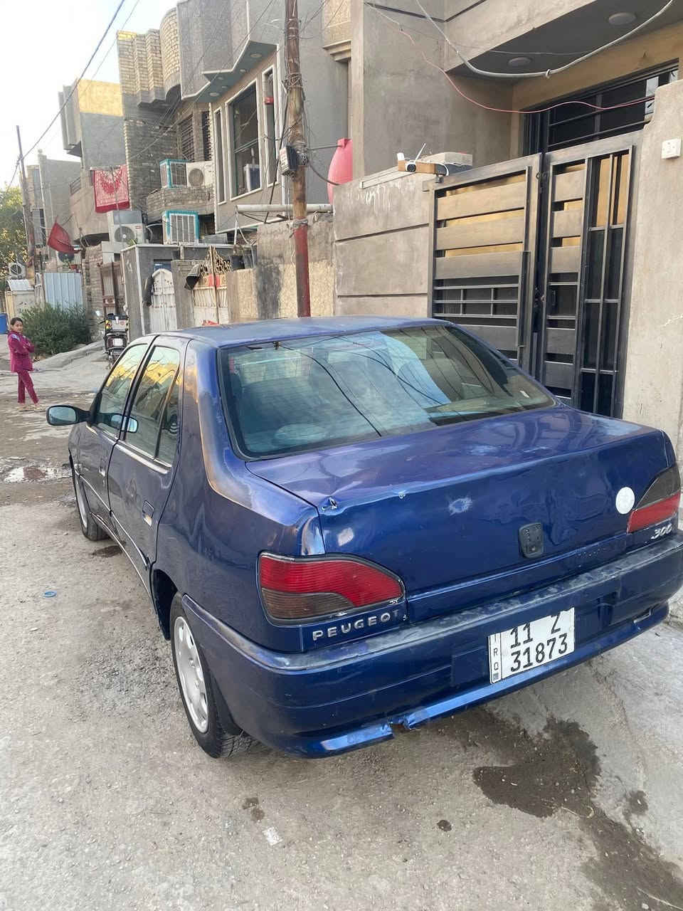 السلام عليكم بيجو ٣٠٦للبيع  2002 رقم بغداد أنكليزي كاملة ما بيها اي نقص مكينه جديده حاويه تايرات جديده كير جديد طايره قاعدة فيت بام كاملة جديده عمبار بريك رئيسي جديد بسمي المكان بغداد الكماليه  السعر ٣٦وبيها مجال رقم الهاتف ***********
