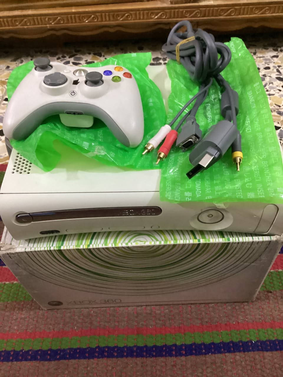 سلام عليكم جهاز اكس بوكس ٣٦٠لوك جديد بالكارتون كامل ملحقات. مطابق السعر ٢٠٠الف بعدة على وضع الشركة ماعندي توصيل تحياتي


**إذا كنت صاحب هذا الإعلان وتريد حذفه لأي سبب، رجاءا أرسل رسالة إلى الدعم الفني**