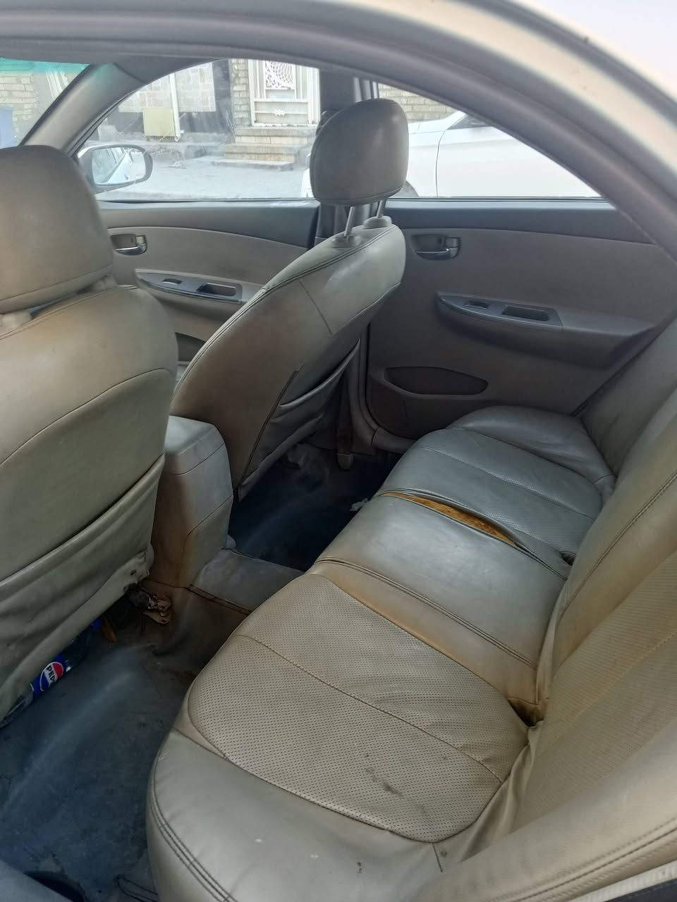 سياره بي واي دي جي 3 موديل 2013 مكينه كورلا كير الاماني رقم *********** السعر 40 وبيه مجال بسيط
