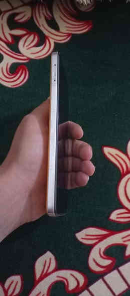 من رخصت المن 
سلام عليكم 
جهاز 
تكنو سمارت 10c
الجهاز جديد 
للبيع. السعر 130 وبي مجال 
الستفسار التصال عل رقم ***********
