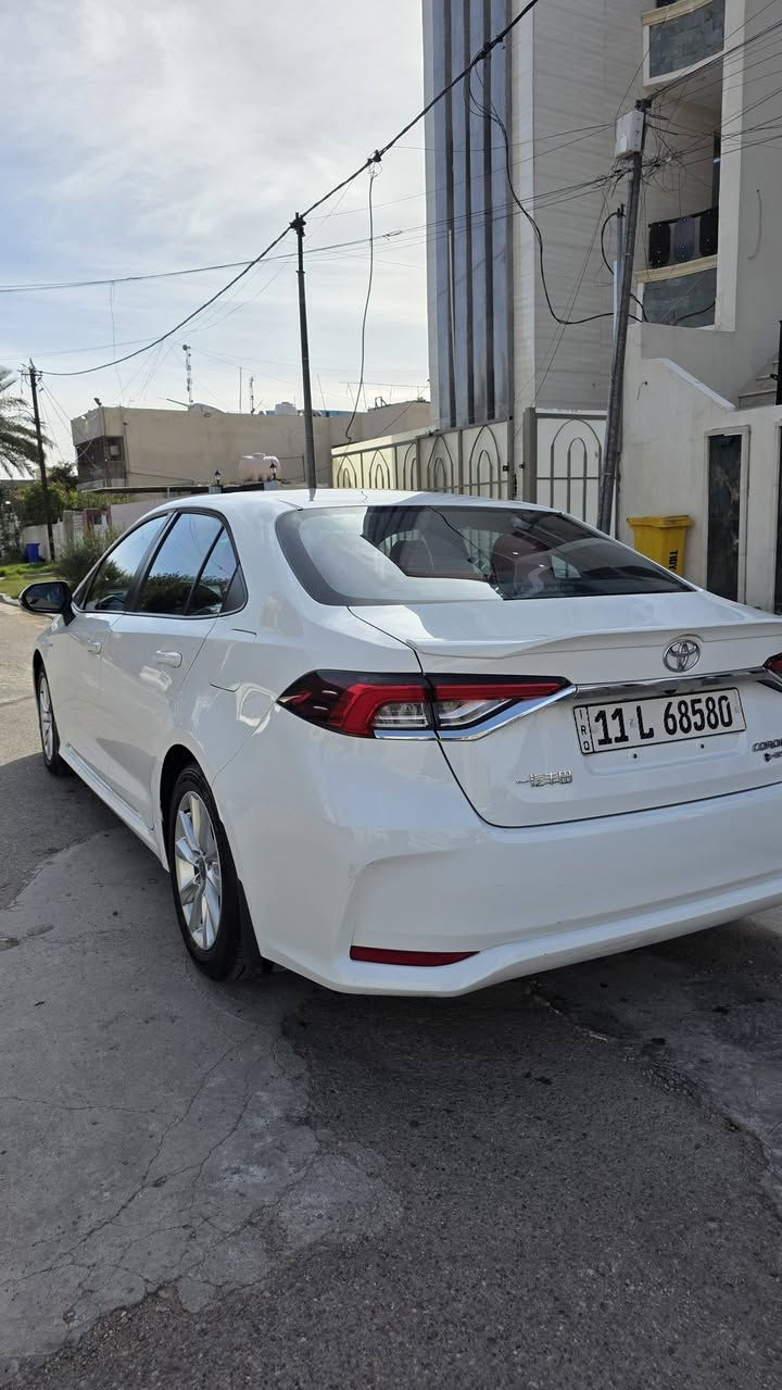 السلام عليكم 
كورولا 2025 الشكل الخليجي رقم بغداد
فول مواصفات داخل احمر 
والجام ايضا مغلف عازل حرارة 
بيها بارد بسيط بخشم البنيد
ماشية 12 الف كيلو 
السعر 154
عنواني بغداد حي الخضراء 
***********
