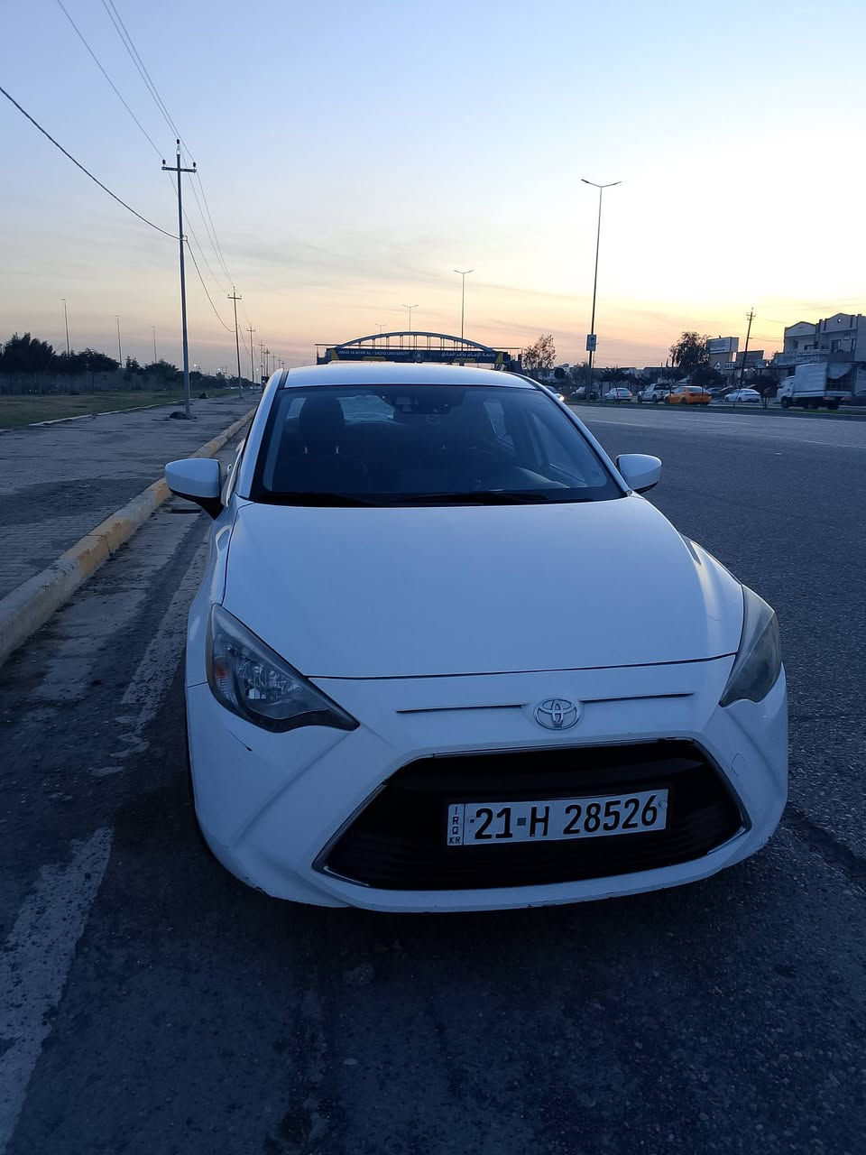 تويوتا يارس٢٠١٧  بصمه ،شاشه ايباد بلادي ،بدون صبغ ، ويل كروم ،سنوية ٢٠٣٠ مع دفتر بنزين 110$
***********
***********
