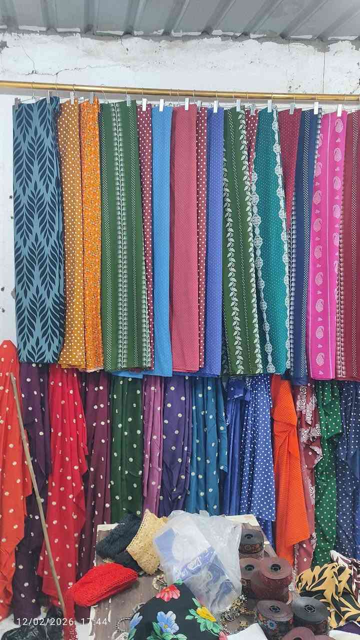 توفر قطع كشمير ايطالي
الاسعار كلش مناسبه متوفر كل هاي الوان 
يوجد توصيل


**إذا كنت صاحب هذا الإعلان وتريد حذفه لأي سبب، رجاءا أرسل رسالة إلى الدعم الفني**