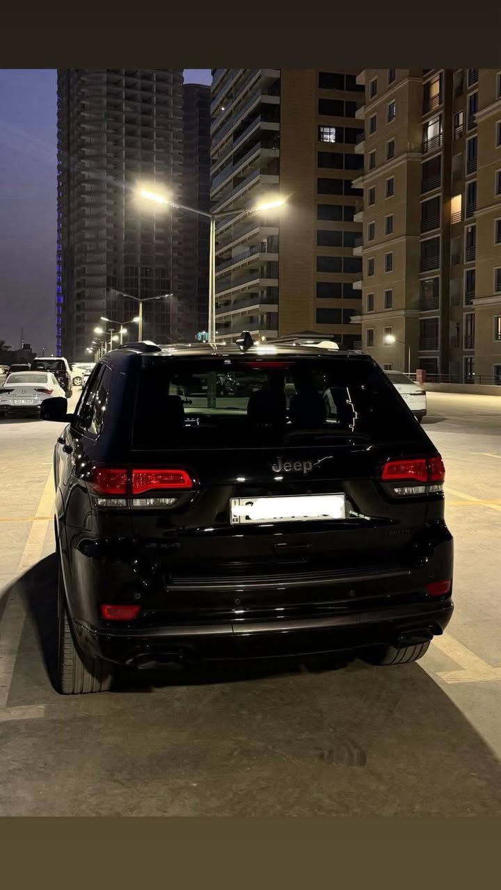 السلام عليكم
للبيع Limited X 2020
كلين تايتل كفاله عامه
ماشية 50 
صدر جديد و ادامه كامله 
مكان السيارة زيونة
السعر 325
***********
