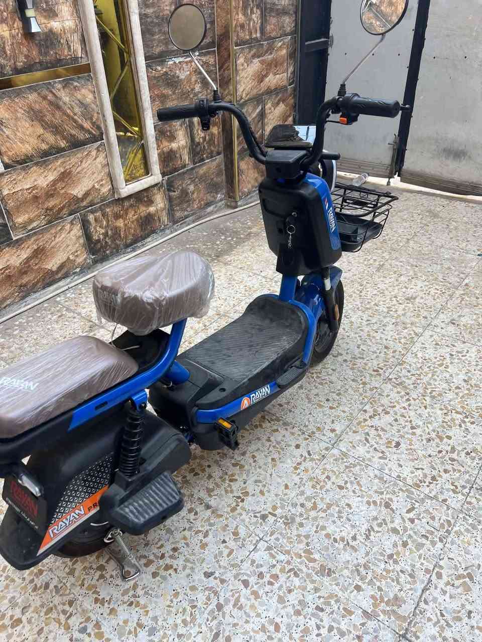 دراجه شحن حجم 14 للبيع ب 375 وبيه مجال صارلي اسبوعين من مشتريه محتاج واريد ابيعه

مواصفات
بطاريات 4
سويجين+ بصمه
شاحنه
تشغيل عن بعد
بيه نضام انذار
3 سرع


**إذا كنت صاحب هذا الإعلان وتريد حذفه لأي سبب، رجاءا أرسل رسالة إلى الدعم الفني**