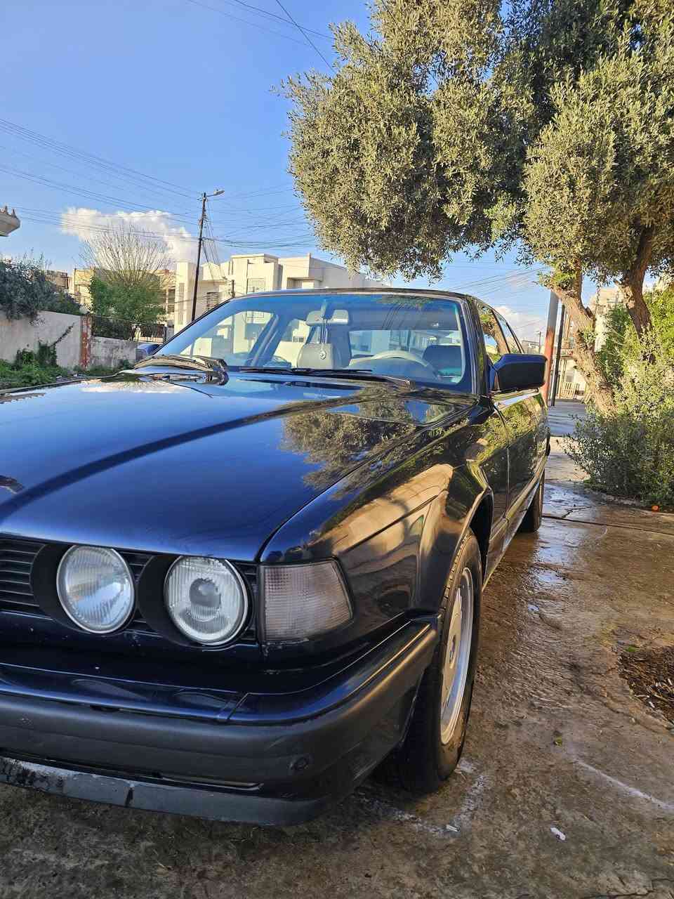 BMW 730 v8 1993
للبيع
السياره جاهزه من كل النواحي وبلاديه
بجم عريض
السياره لمتد 
مصبوغه عام جماليه فقط
دبل جام 
حساسات امامي خلفي
داخل جلد رصاصي 
صاج ملكي ابو الخط
كشنات تدفئه
سلايد
اربع جامات كهرب
تدفئه تبريد
رقم الماني شرط التحويل 
مكان السياره الموصل
السعر 75ورقه وبيه مجال
للتواصل الاتصال او واتس 
***********
***********
