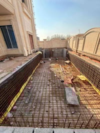 البصرة • تأسيس 3 مسابح • نظام أوفر فلو