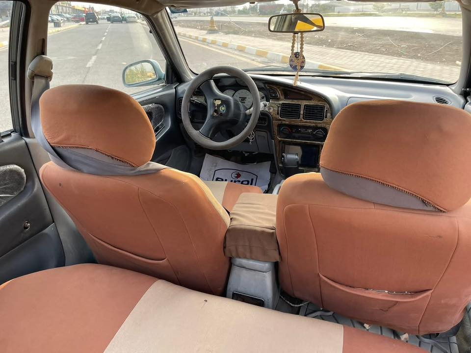 بروتون للبيع موديل 2005 رقم بغداد سيارة بأسمي سيارة جاهزةمكينة كير صدر تبريد شغال مصبوغة عام فرن درجة أولى جانت جاردة وصبغتهة 
رقم الهاتف***********
مكان السيارة بغداد 
سعر 42 وبيهة مجال
