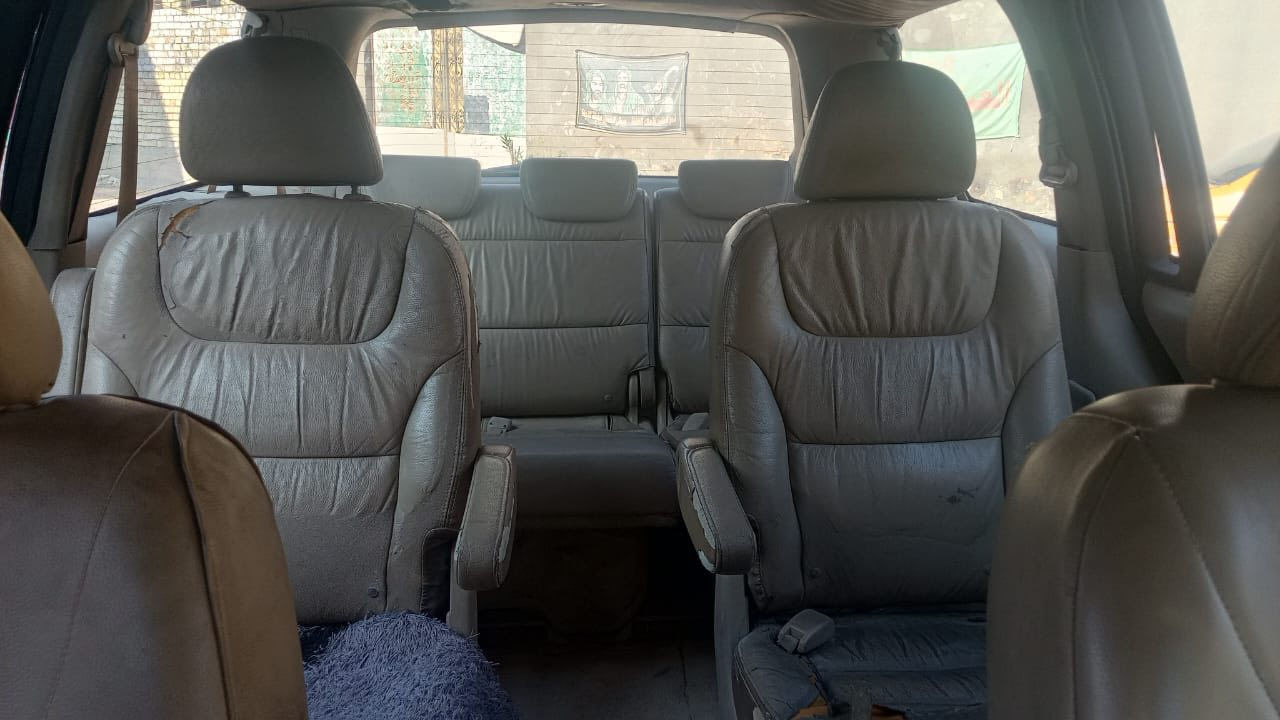 هوندا اوديسي ستيشن 2007 كير مكينة مكفولة تخم تاير جديد حجم الكينة 6 رقم بغداد سنوية لل2029 عنوان بغداد جسر ديالى سعر55    ***********
