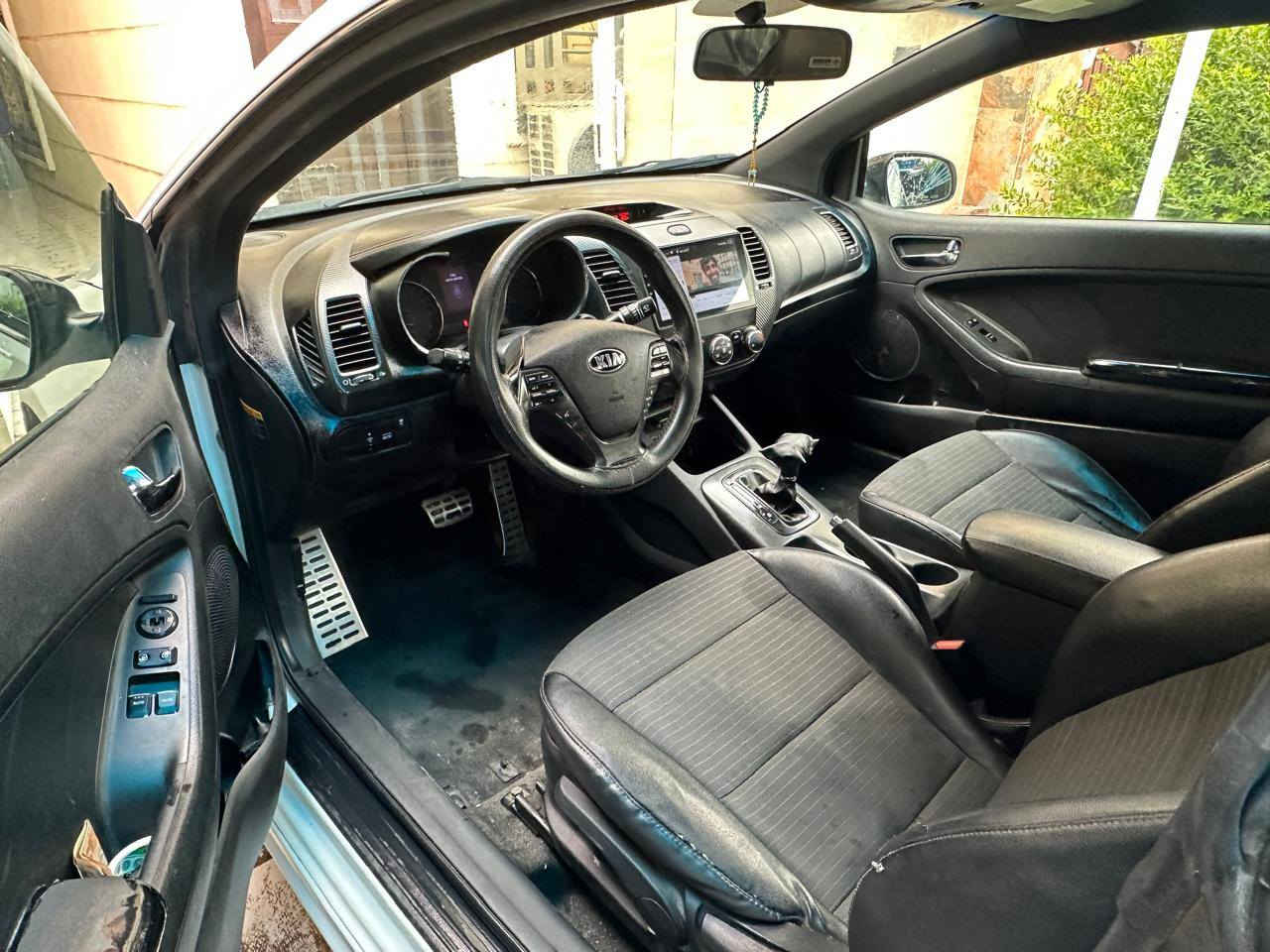 سلام عليكم
كيا فورتي مديل ١٦ محرك 1600 T GTسبورت رياضي تك باب
وارد أمريكي حادث جاملغ ودعاميع اماميه فقط
بيه شخوط قليله
مواصفات بصمه +تحكم ستيرن + ترحيب
ويل 17 جواه تخم تاير جديد بغداد, العراق


**إذا كنت صاحب هذا الإعلان وتريد حذفه لأي سبب، رجاءا أرسل رسالة إلى الدعم الفني**