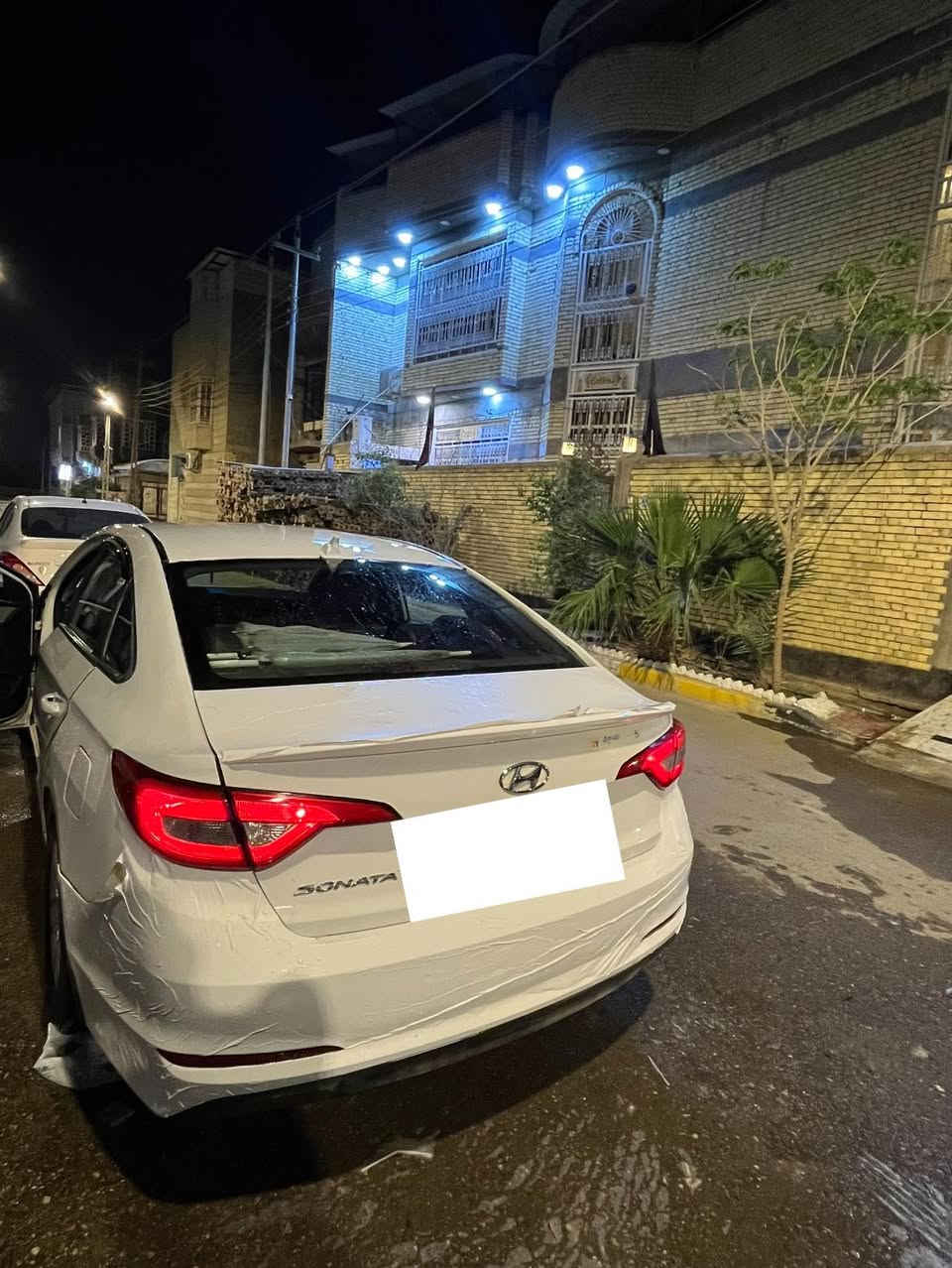 السلام عليكم
سوناتا ٢٠١٧ ادوات ادوات ادوات 

سياره جاهزه من كلشي  

محرك كير كفاله 

محرك ٢٠٠٠ غاز انسه الصرف

غرفه جلد مري شفط 

متومه وكامله ؏ُ الاخير

كصه جنطه

مكاني بصره 

سعر ٥٨ وبيها مجال 

***********
