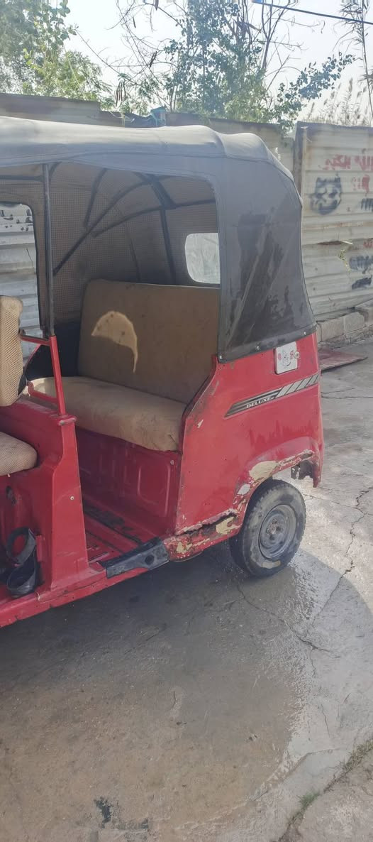 تكتك تي في اس للبيع اوراق ضايعة اتكفل سرقة وعشائر موديل ١٨ التكتك جاهزة مجفتة جديد وكلجات جدد تخم اذاين قماجي جديد فلنجات وبنزات وعنابير جدد تخم كامل السعر ١٨٠٠ رقمي واتساب فقط *********** مكاني الدورة ابو دشير
