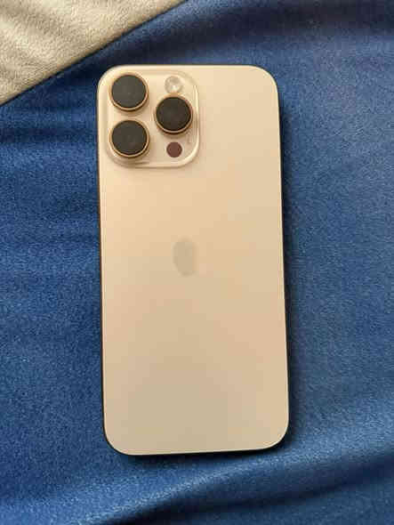 يفون 16 برو ماكس 

ذاكره 256

البطاريه 100

عدد الشحنات واضح بلصوره

الجهاز نضافه 100‎%‎

استعماله جداً قليل 

للبيع مليون و500قفل ومتلگه هيچ نضافه لان هذه الوجبه الاولى ومفتوح جديد 

العنوان بغداد / جميله 

الاستفسار اكثر الاتصال على الرقم 
***********
