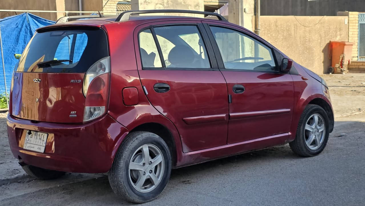 السلام عليكم
شيري A1 موديل 2012 للبيع جاهزة تخم تاير بطارية جديدة مكينة وگير تمام تدفأة وتبريد ما بيهه اي نقص السيارة بأسمي 
تحتاج بعض التلحيضات الكمالية . غير مؤثرة 
السنوية ساقطة . . 
السعر 38 ورقة مكان السيارة نفق الشرطة حي الحمراء 
***********
