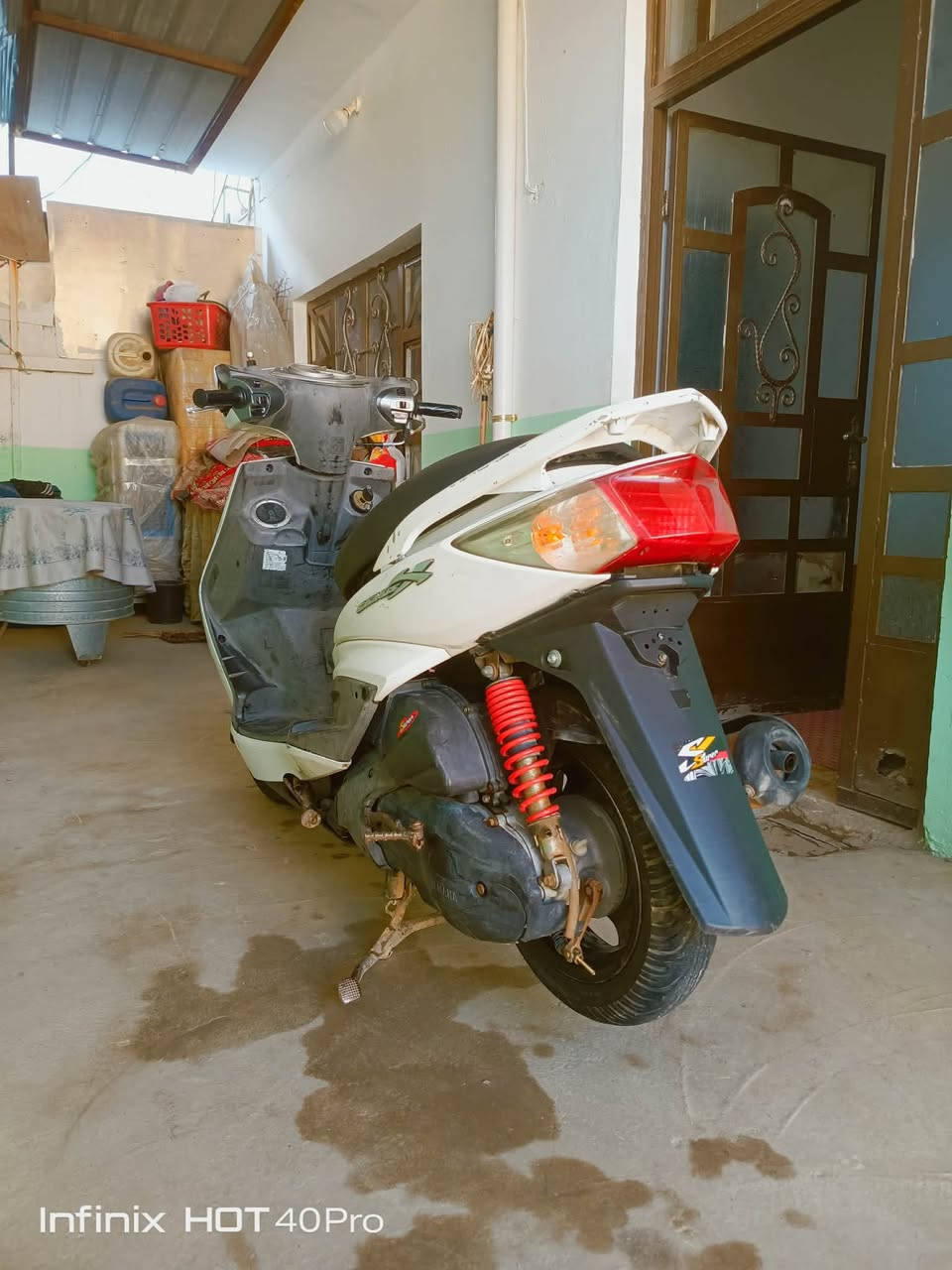 سكنس فحل كاملة مكملة مابيه نقص سلف هندر شغال كهربائيات كاملة ٤٠٠ وبيها مجال قليل *********** 
مكاني بعقوبة تحرير مو شراي لتراسل
