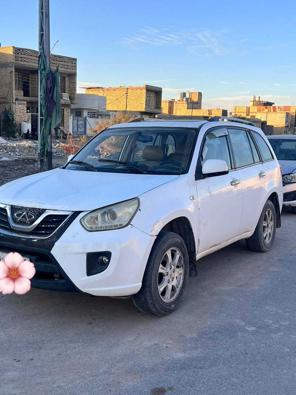 السلام عليكم 
تيكو موديل 2013
تبريد شغال كهربائيات كلها شغالة حدادية متوسطة محرك نضيف كير نضيف كهربائي 
شاشة داخليه 
لايت زنون 
سيارة جاهزه مداور مباشر 
بيع مستعجل السعر 40 
المكان ناصرية مركز 
هاتف ***********
