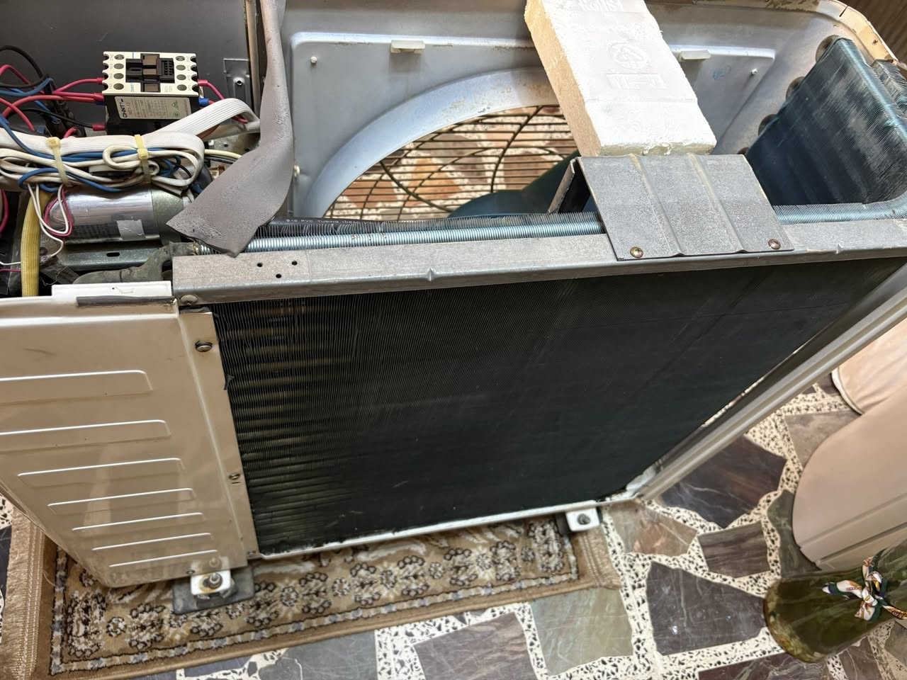 سلام عليكم
قطعه خارجيه يورك تايلندي أصلي مو صيني
دبل راديتر   2/3 طن   28.000 BTU 
غازه بي مقفول   R.22  
بلادي نظيفه جدا
ظمان  10 أيام
السعر  ٢٥٠  الف
بغداد حي الجامعه
***********
