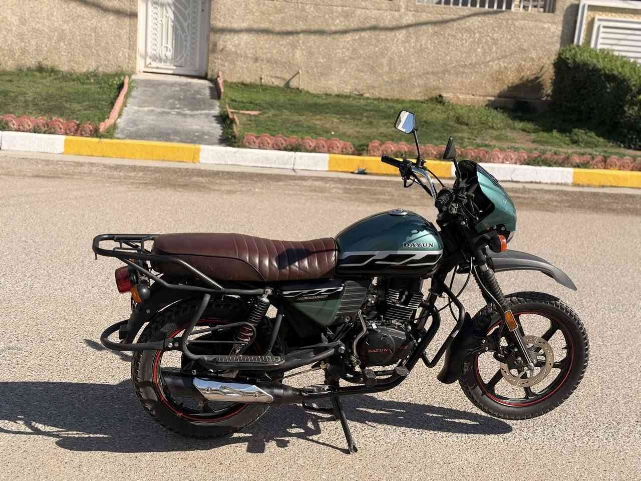 دايوان جبلي مديل 23 طالعه بلـ25 مرقم بغداد تحويل ثاني يوم مكينه بلجيس ماشيه 12 الف لا تنقيص ولا تبخير جيب فيتر وياك وافحص دراجه ع وضع الشركه عنواني بغداد الشعب سعرهه 
2650 وبيهه حك الجيه 
رقمي ***********
