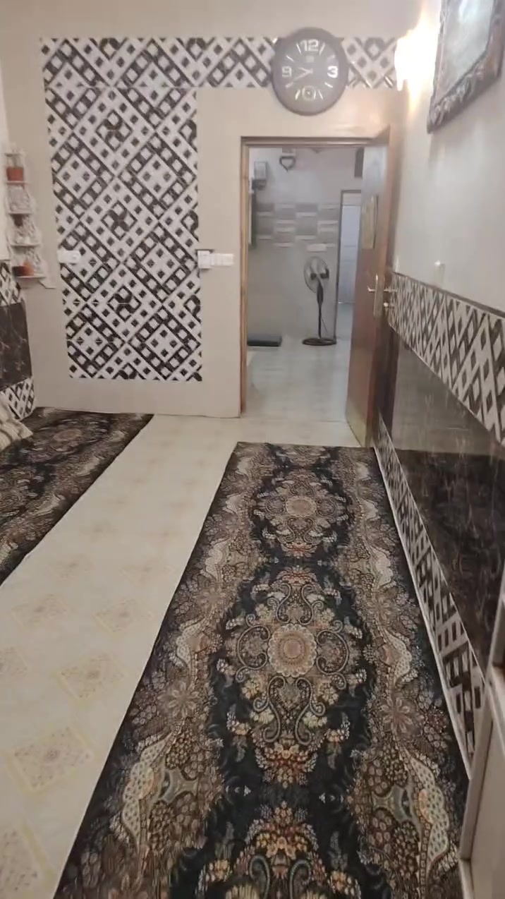 سلام عليكم نصف قطعه للبيع قطاع ٣٦ اول فرع من القطاع السعر ١٢٥ وبيه مجال الاتصال على الرقم***********
