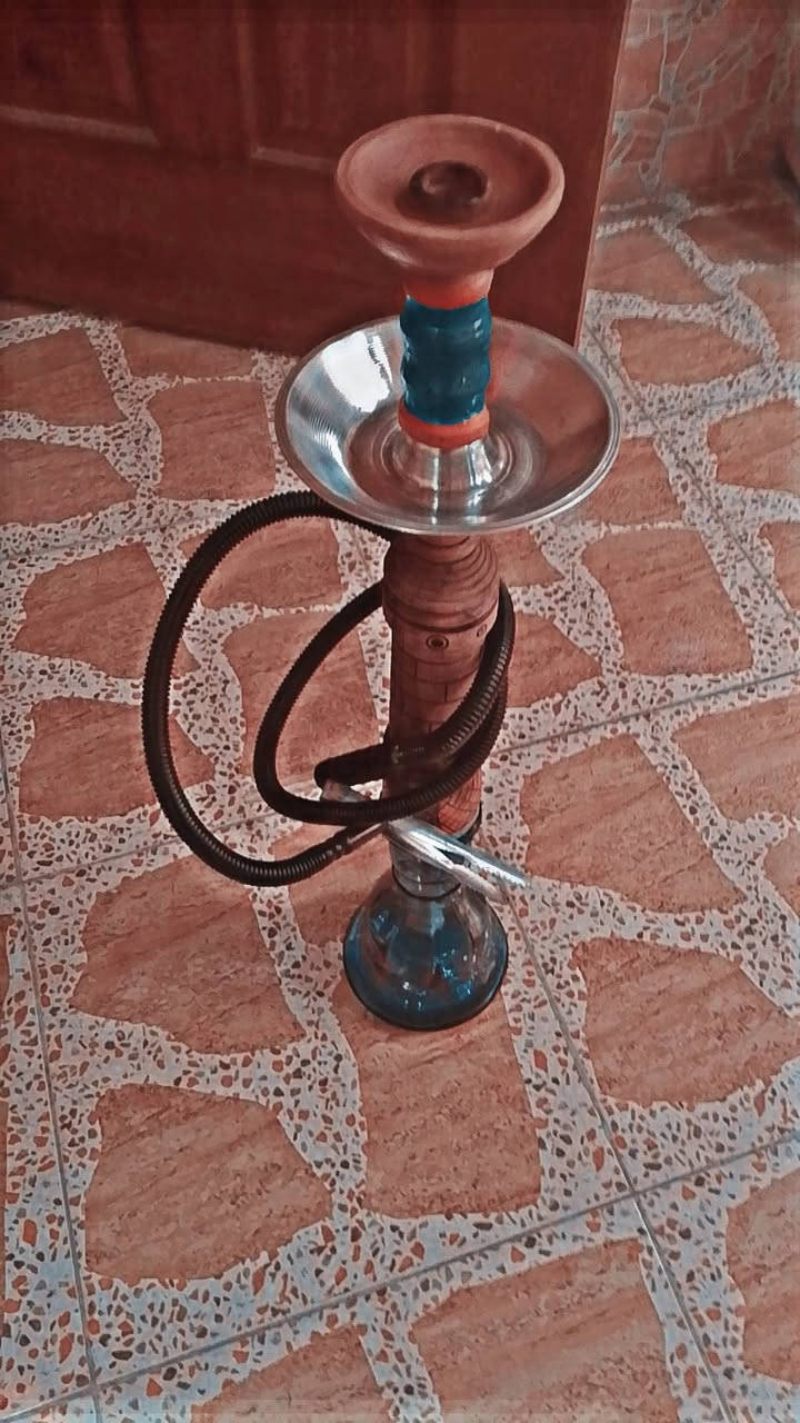 السلام عليكم نركيله خشب للبيع مستخدمه شي قليل مفوله  طابع علج ونعناع كامل ملحقاته السعر 15 الأستفسار الأتصال  *********** والخاص مفتوح ادمن وافق 🌹🥰
