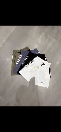 شورت مضمار ميسان • تربروف أصلي • مقاسات M-XXL