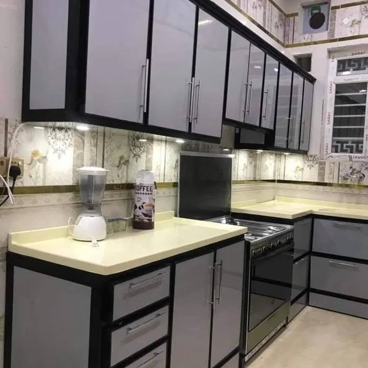 عروض  تبديل القديم بجديد مع فرق
من معمل اللجين المنيوم  😍 اسعار مناسبه جدا 
تفاصيل العمل (مقطع المنيوم ثقيل وحسب طلبكم  ابليت الارضيه والضهر ثقيل الرفوف مقطع وبنل  اسفل كل جسر المنيوم للمتانه وتنضرب سيليكون) تحشيه خشب من داخل مقطع القوه 
وتغليف الابواب حسب طلب الزبون
السعر يشمل التاج😍 والاناره 😍
العنوان ناصريه الاسكان الصناعي بدايه نزله الثانية مقابل العمارات 
اي استفسار راسلنا📱 وتساب وتدللون 
أو أتصل بنا على الرقم التالي☎️*********** متابعة الصفحة
