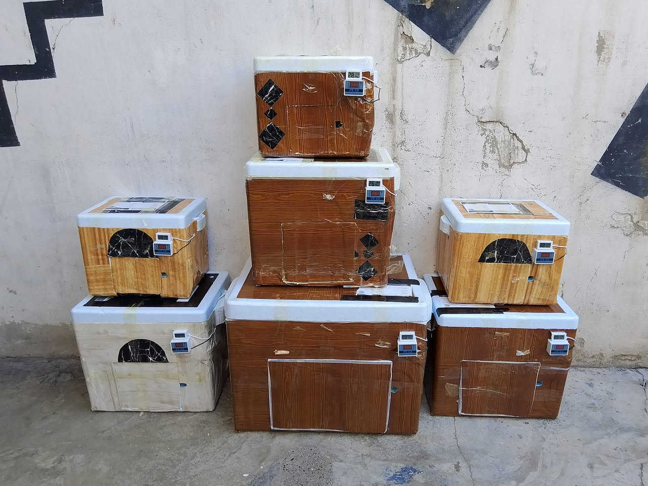 بسم الله الرحمن الرحيم 
تم إتمام مفاقس عملائنا الكرام، أتمه الله لكم باليُمن والبركة. 🐣🪺

مفاقس شموخ أربيل تقدم لكم أفضل الأسعار مع خدمة التوصيل لجميع محافظات العراق 🚖🚖
🐔🐓
مواصفات المفاقس:
🕊️
مفاقس فلين بأحجام مختلفة وبالضمان.
تقليب يدوي سهل جدًا 🥰.
التحكم بالحرارة 🌡️ أوتوماتيك.
التحكم بالرطوبة 💦 مع مقياس يتحمل انقطاع الكهرباء ⚡
الأحجام والأسعار:
🐣🐤
110 بيضة / السعر: 75 ألف
160 بيضة / السعر: 85 ألف
200 بيضة / السعر: 90 ألف
30 بيضة / السعر: 37 ألف
55 بيضة / السعر: 55 ألف
مفقس فول أوتوماتيك:
🪺🐥😘
55 بيضة / السعر: 90 ألف (نصف أوتوماتيك)
56 بيضة / السعر: 135 ألف (فول أوتوماتيك)
100 بيضة / السعر: 150 ألف (فول أوتوماتيك)
جميع الأحجام متوفرة حسب الطلب.
 
للحجز والاستفسار، يرجى إرسال الحجم المطلوب.

لدينا كافة أجهزة الفقاسات بأسعار مناسبة


**إذا كنت صاحب هذا الإعلان وتريد حذفه لأي سبب، رجاءا أرسل رسالة إلى الدعم الفني**